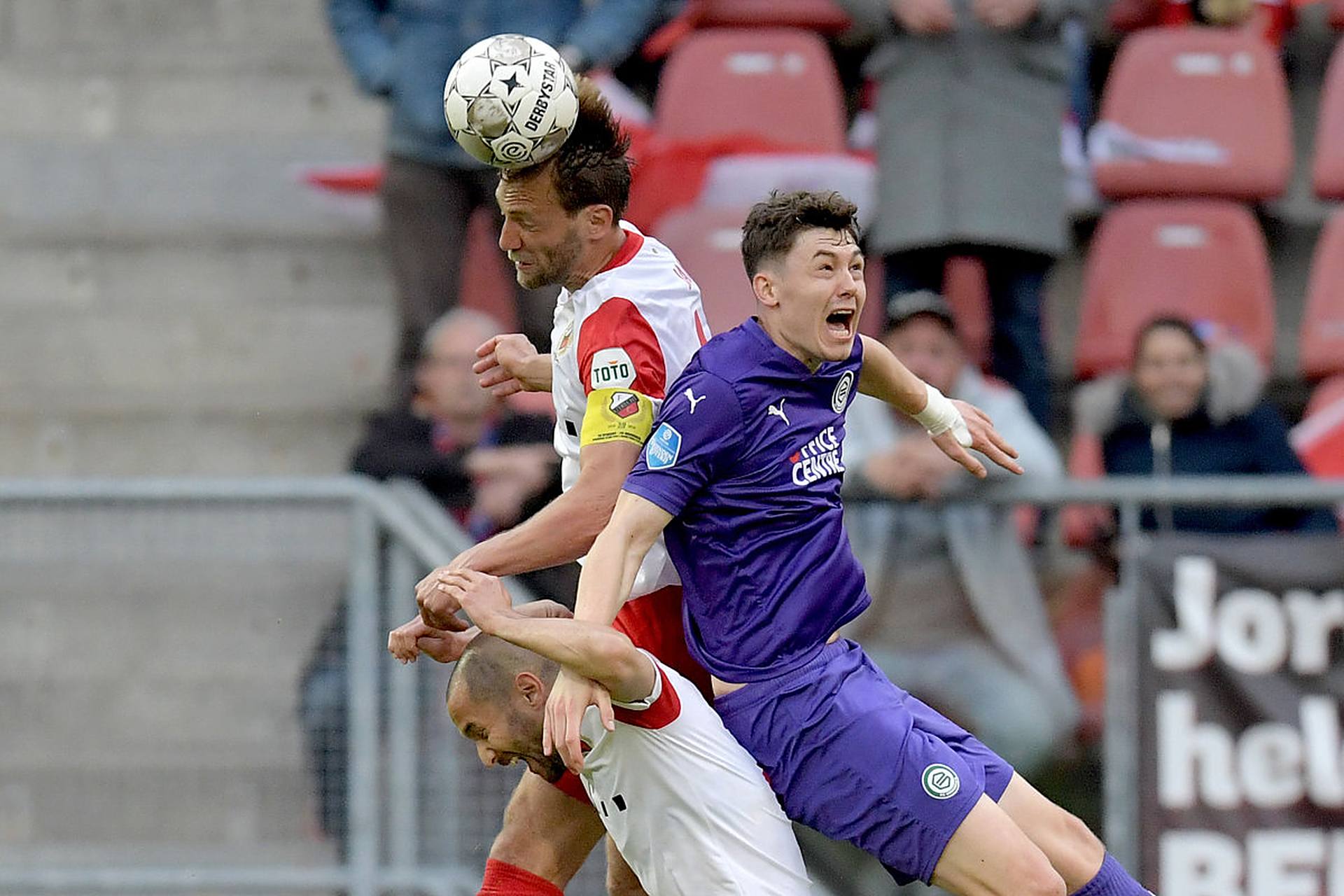 个赛季中表 个赛季中表