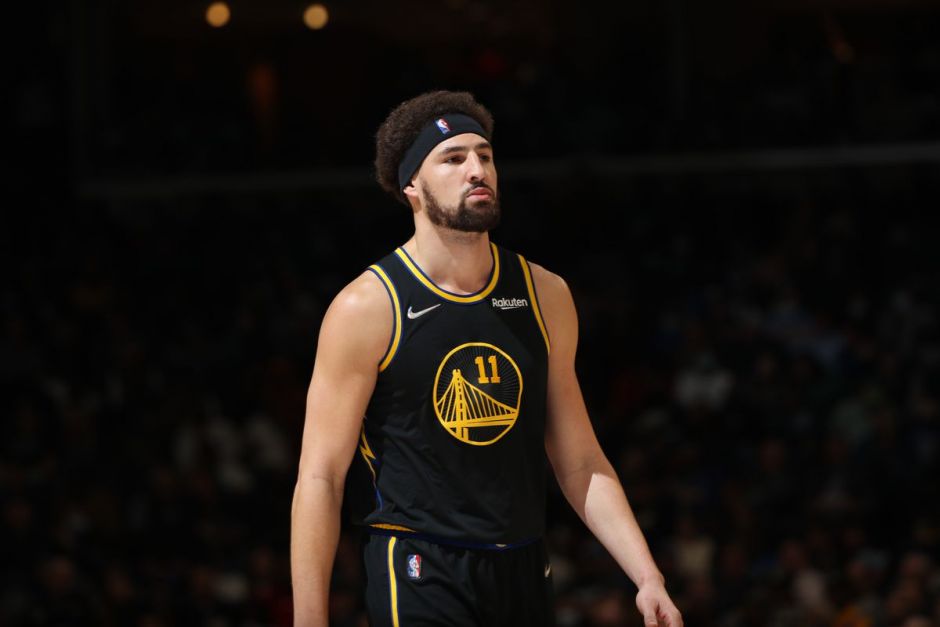 上表现出卓 上表现出卓