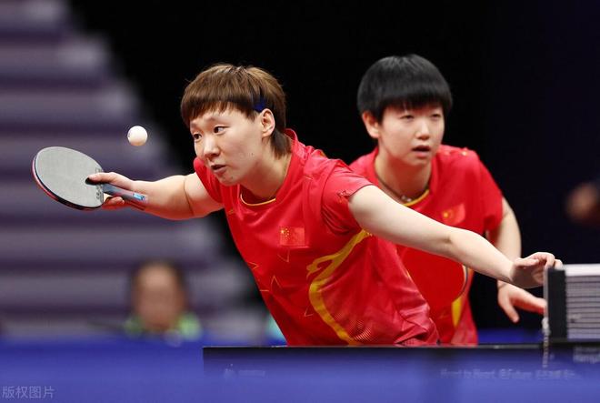 在击球瞬间 在击球瞬间